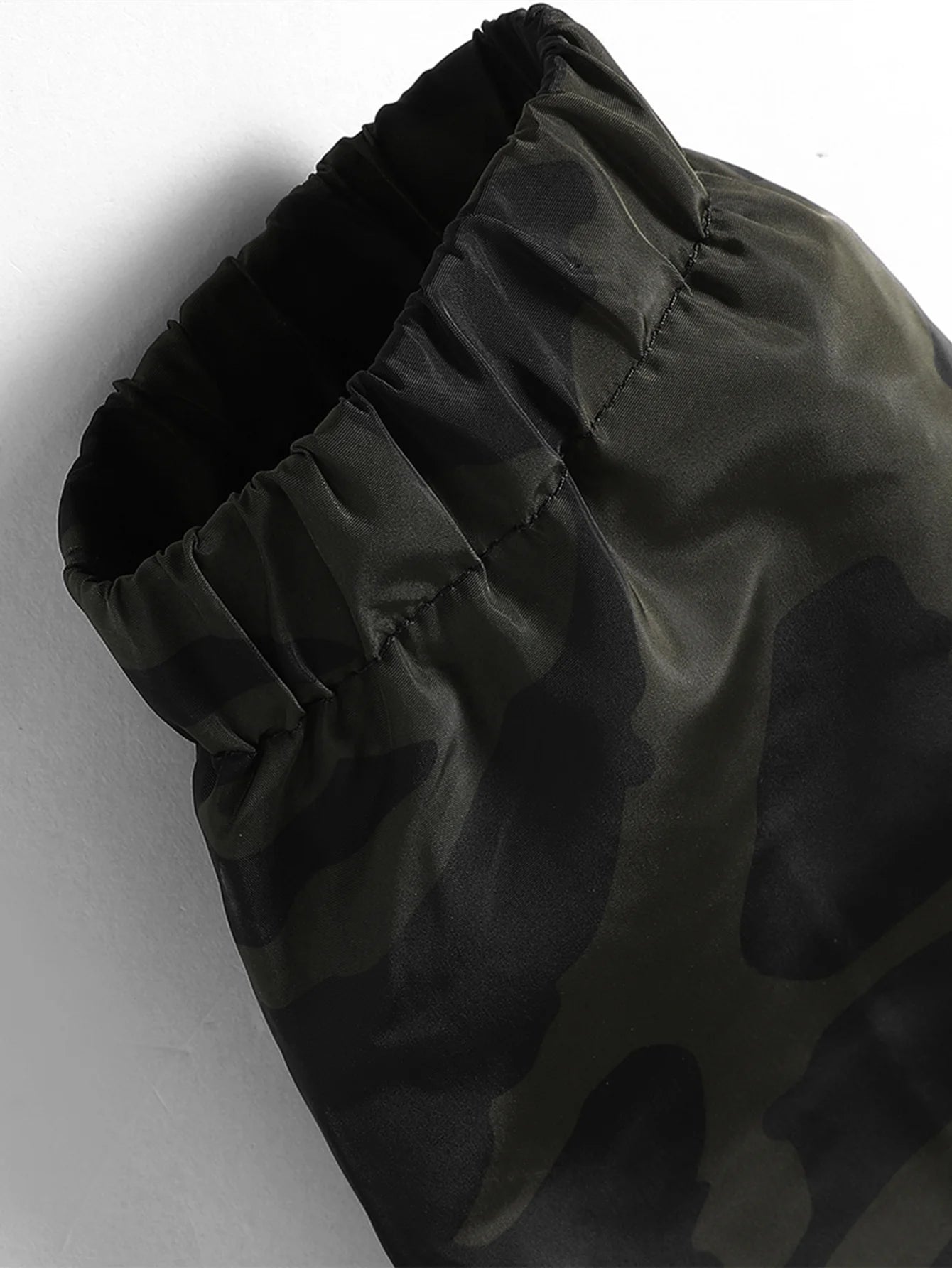 Men's Camo Windbreaker Jacket Hooded Streetwear Style
