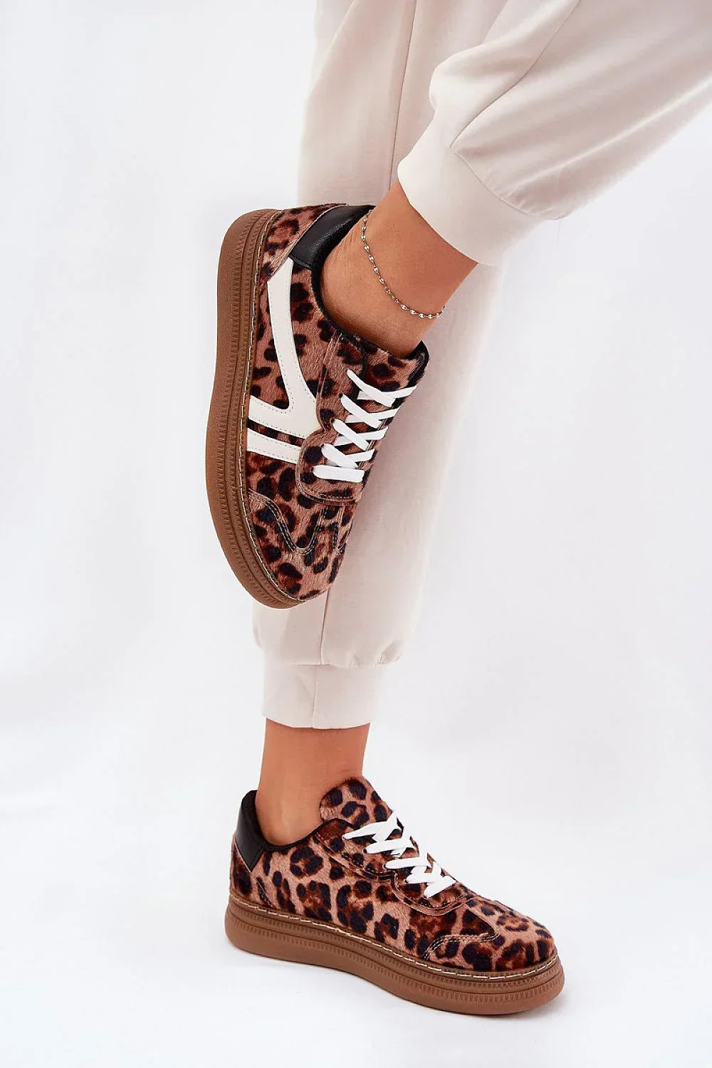 Sport Shoes-LeStyleParfait