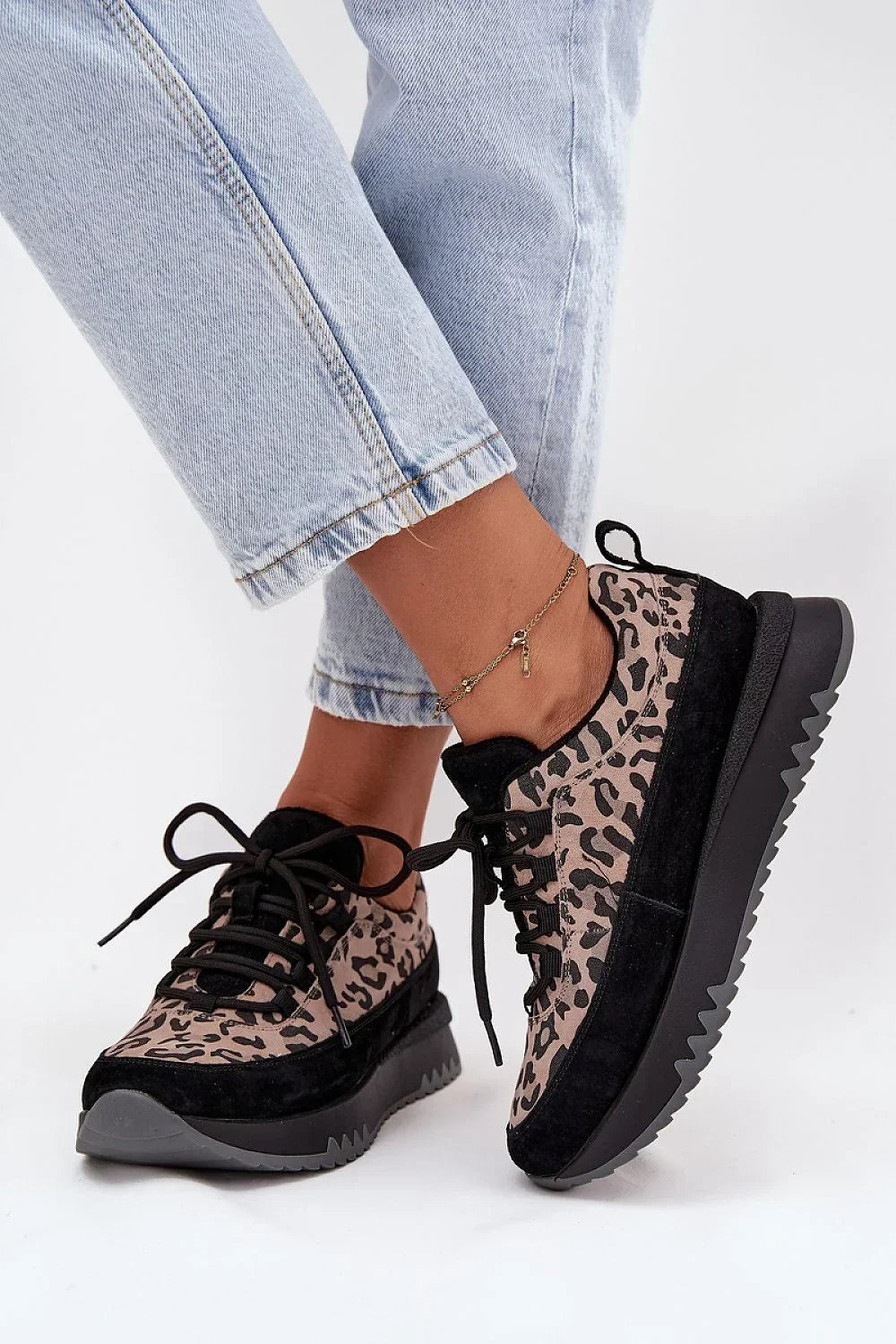 Sport Shoes-LeStyleParfait