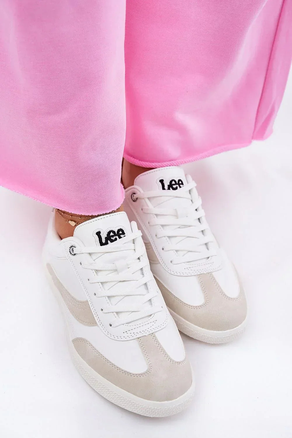 Sport Shoes-LeStyleParfait