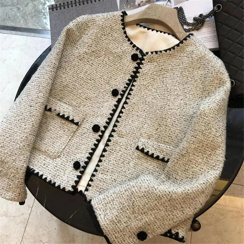 Women’s Cropped Tweed Pocket Jacket Style