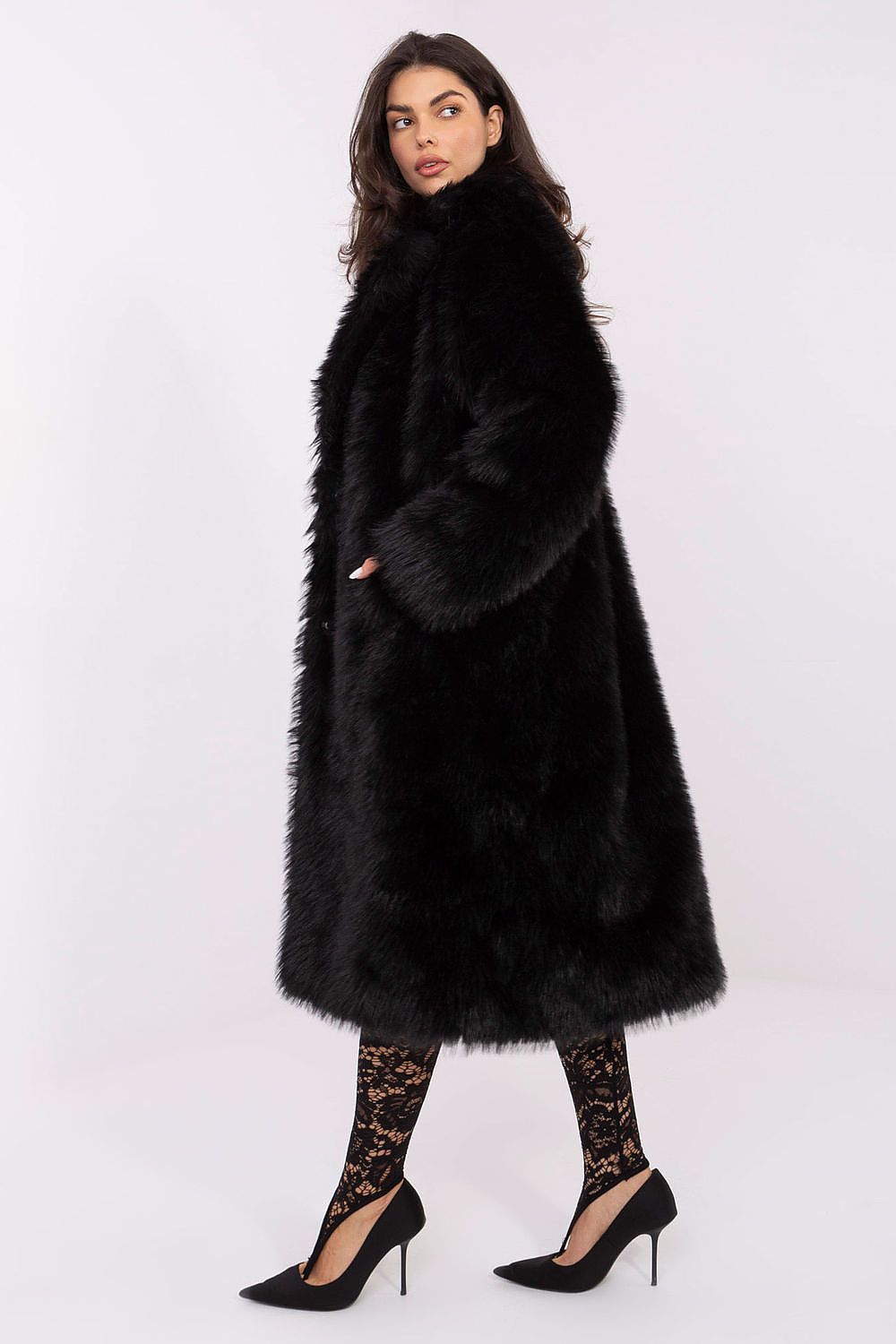 Women's Long Fur Coat Elegant Warm Style