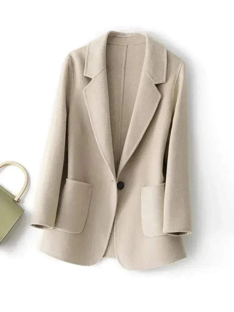 Women's Sport Coat Lightweight Relaxed Fit Design