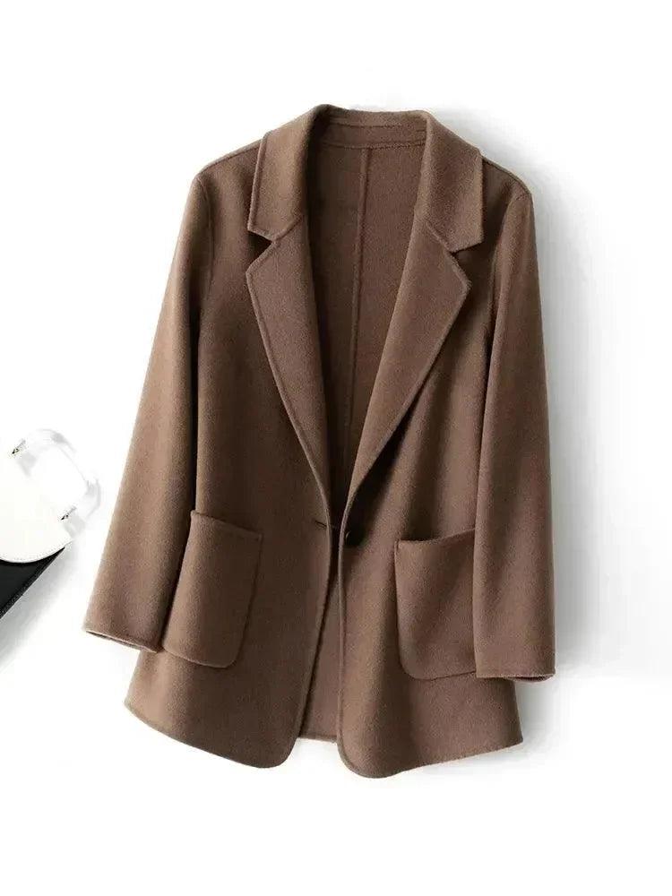 Women's Sport Coat Lightweight Relaxed Fit Design