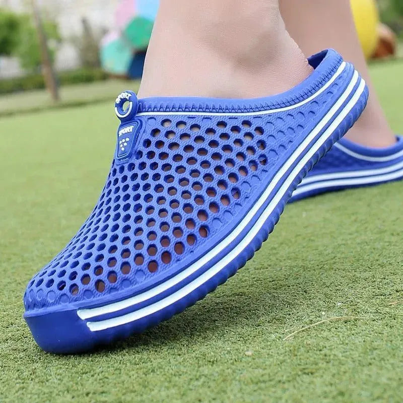 Breathable Crocs Shoes fashion image