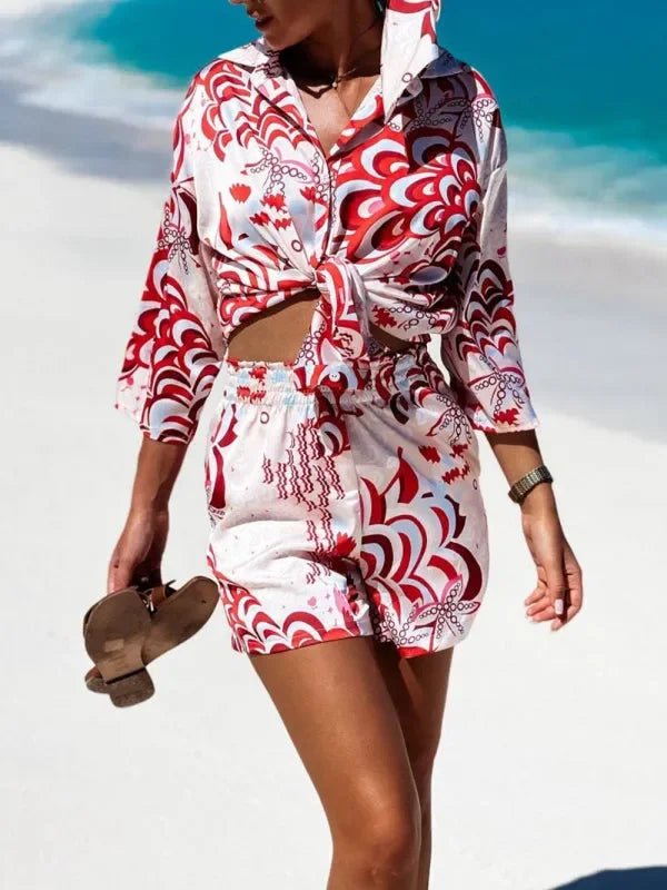 Chic Women Tropical Collar Two-Piece Shorts Set - Tropical Shorts Set - LeStyleParfait fashion image
