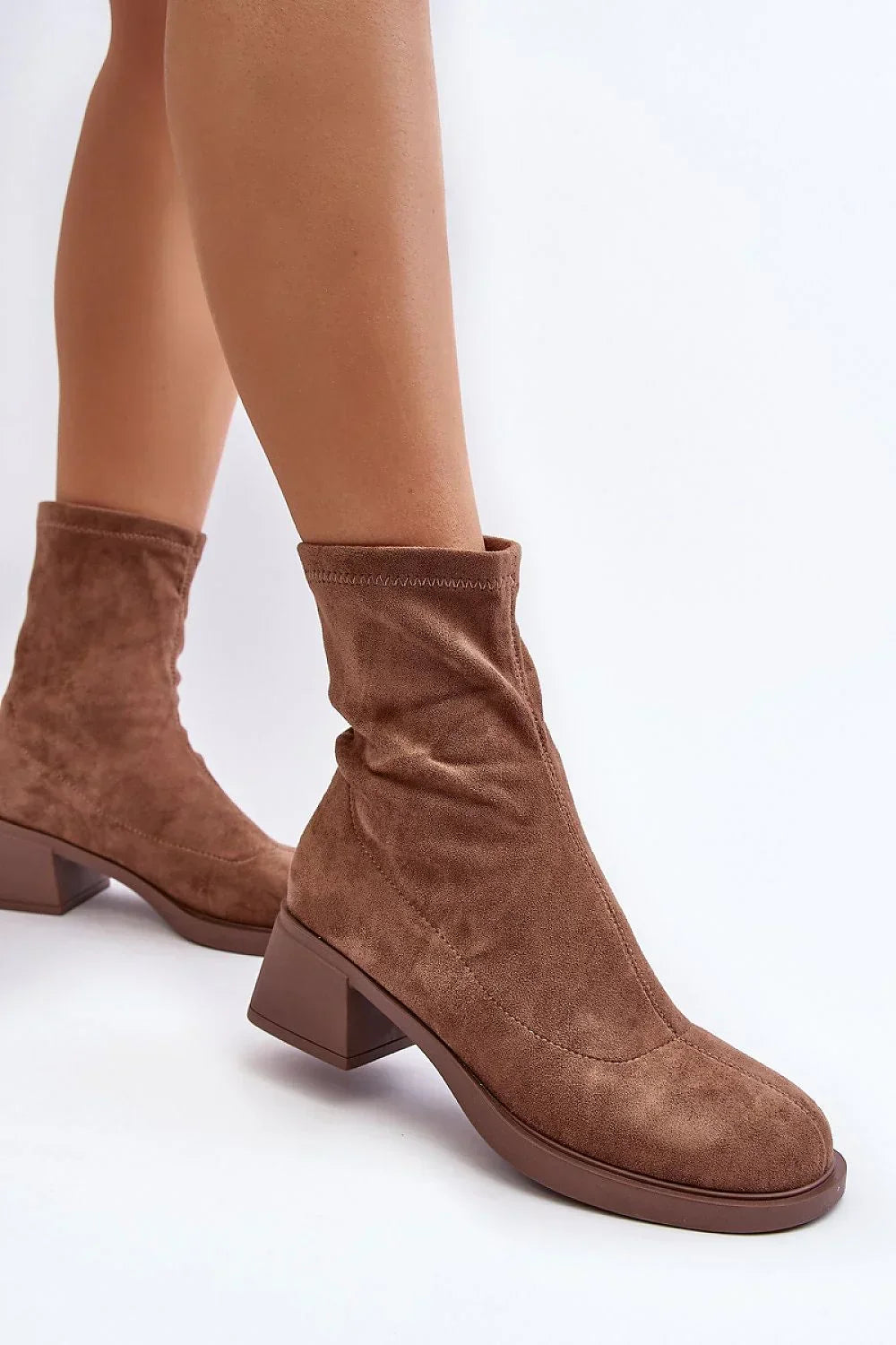  Heel boots model 189841 Step in style 