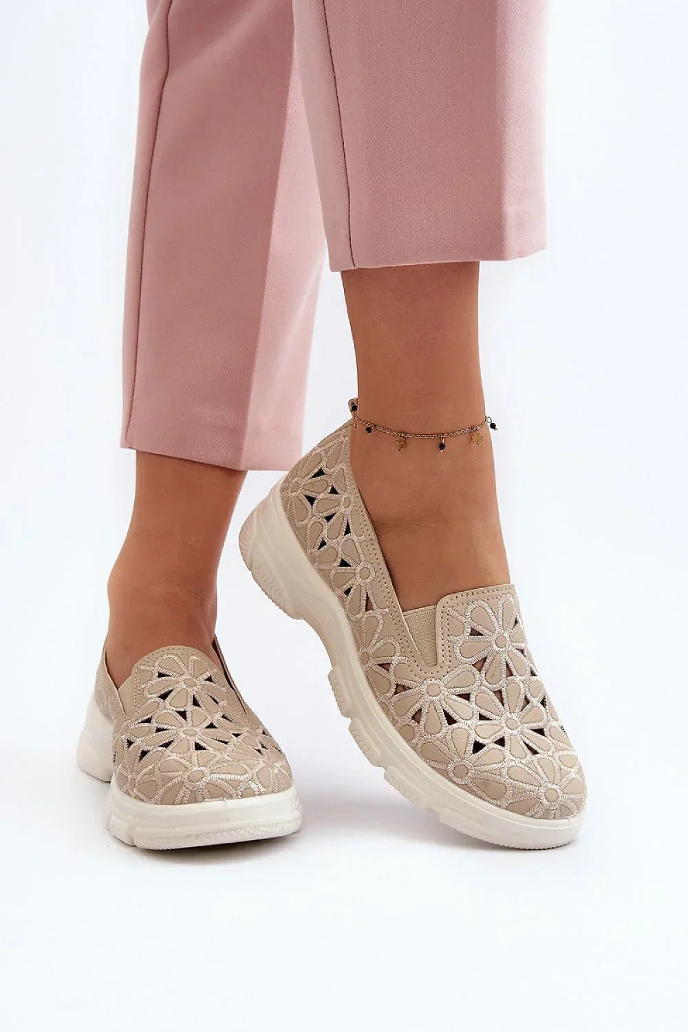  Half shoes model 193135 Step in style 