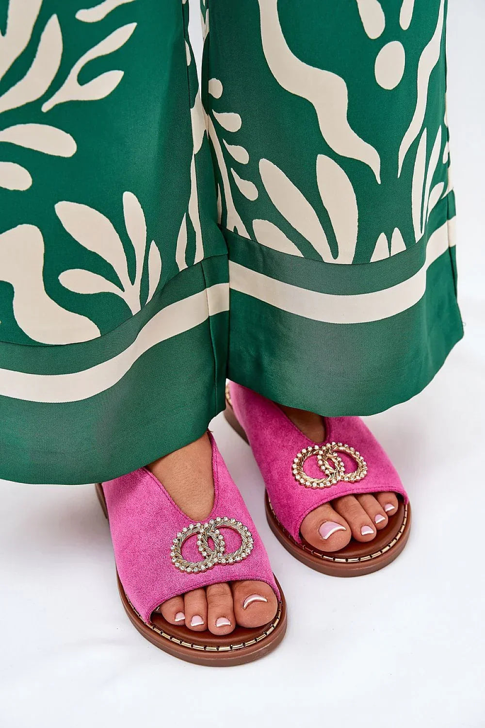  Sandals model 210133 Step in style 