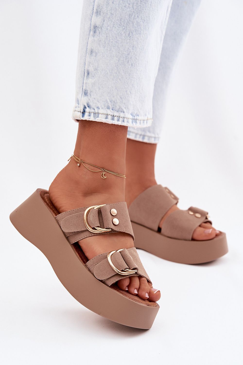  Platform sandals model 225370 Step in style 