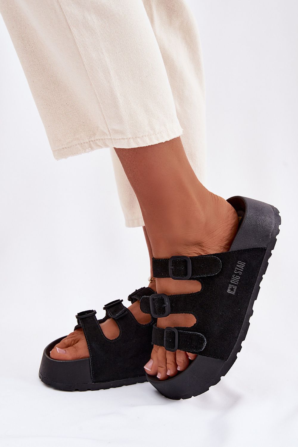  Platform sandals model 226347 Step in style 