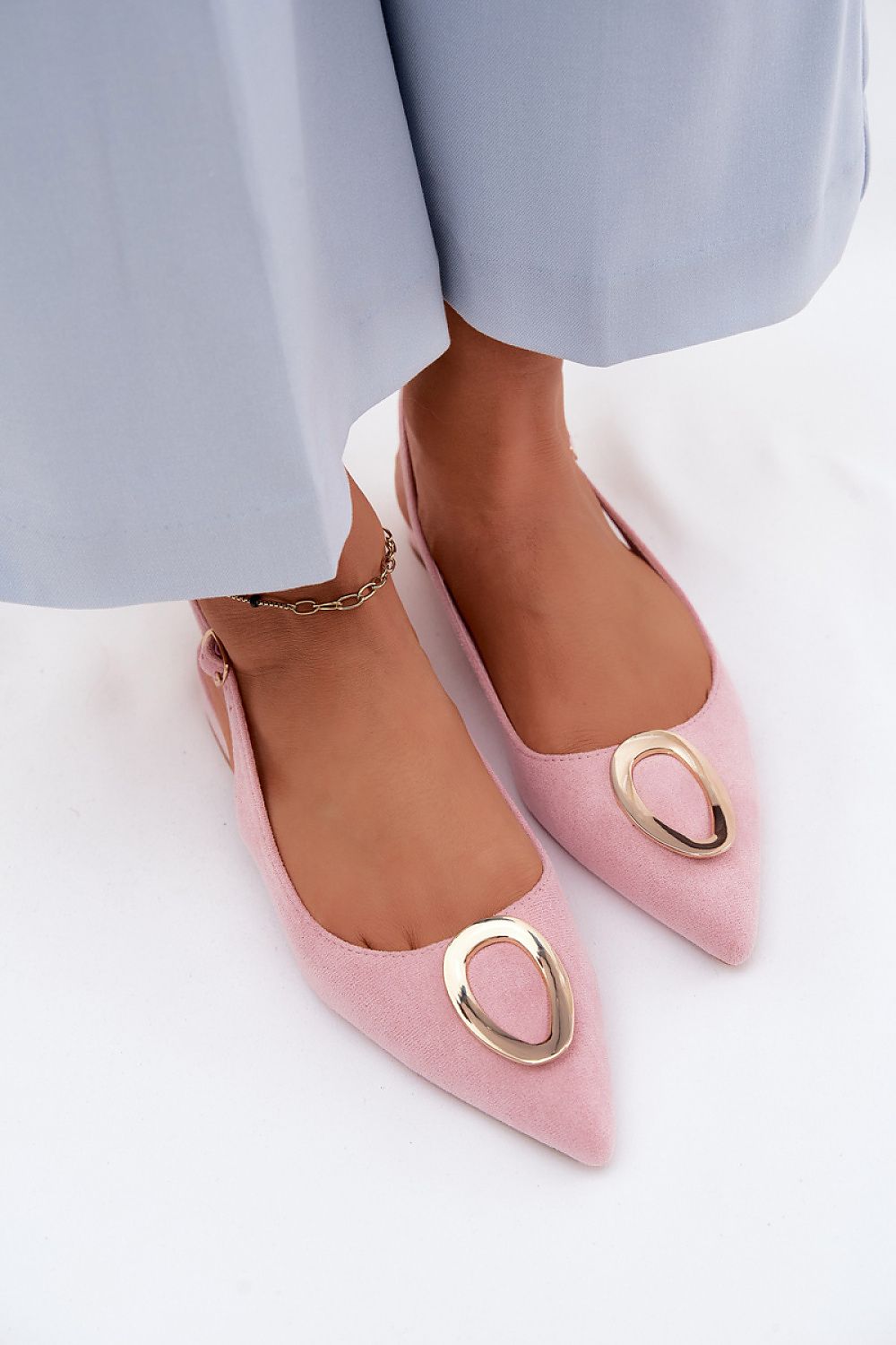  Sandals model 227927 Step in style 