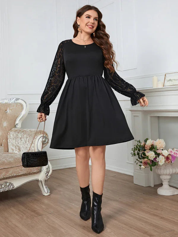 Elegant Lace Knee-Length Dress