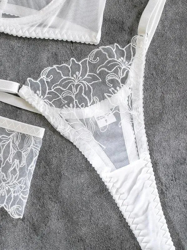 Ladies Strappy Lingerie Sets - Lingerie Set - LeStyleParfait