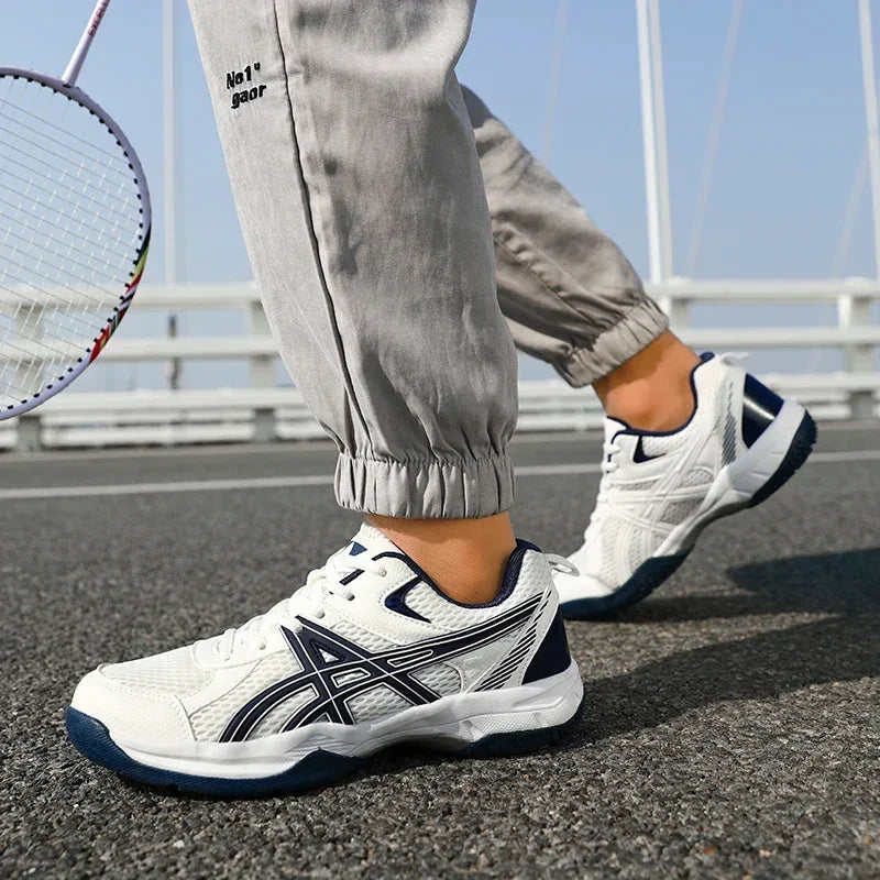 Men's Sneakers - Court Sneakers - Lace-Up All-Season Shoes