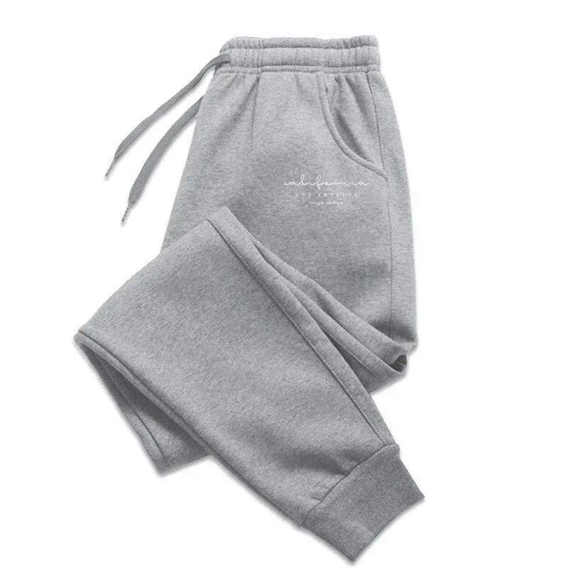 Sporty Casual Men Jogger Pants - Mid Rise Handy Pockets