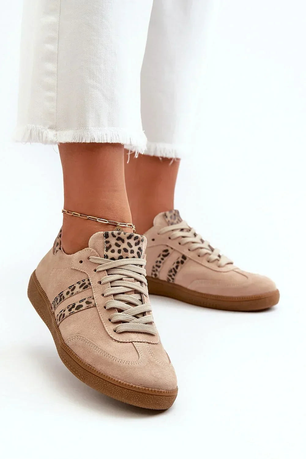 Women Classic Low-Top Sneakers Casual Everyday Travel Shoes-women sneakers-LeStyleParfait