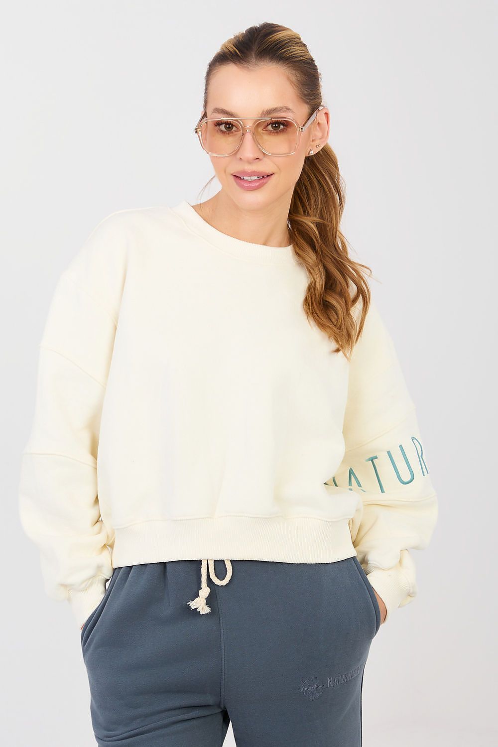 Women Loose Plain-Solid Crop Sweatshirt Modern Style-Women Sweatshirt-LeStyleParfait