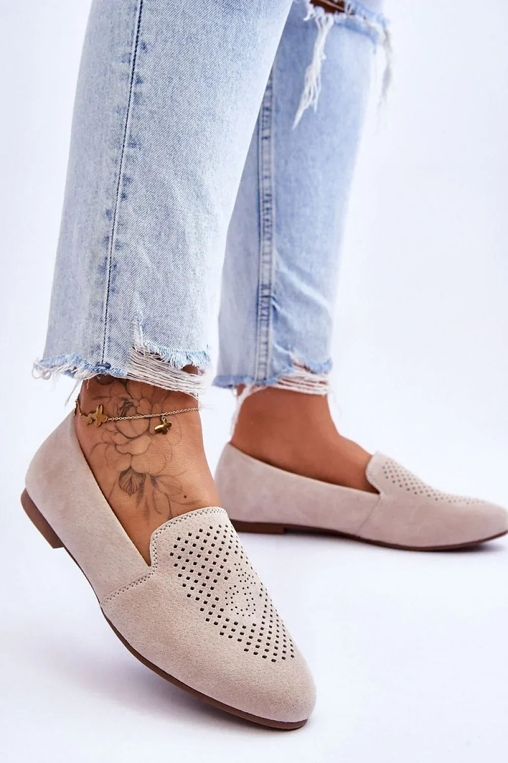Women’s beige suede perforated moccasin loafers, flat casual women’s moccasin loafers for three‑season wear