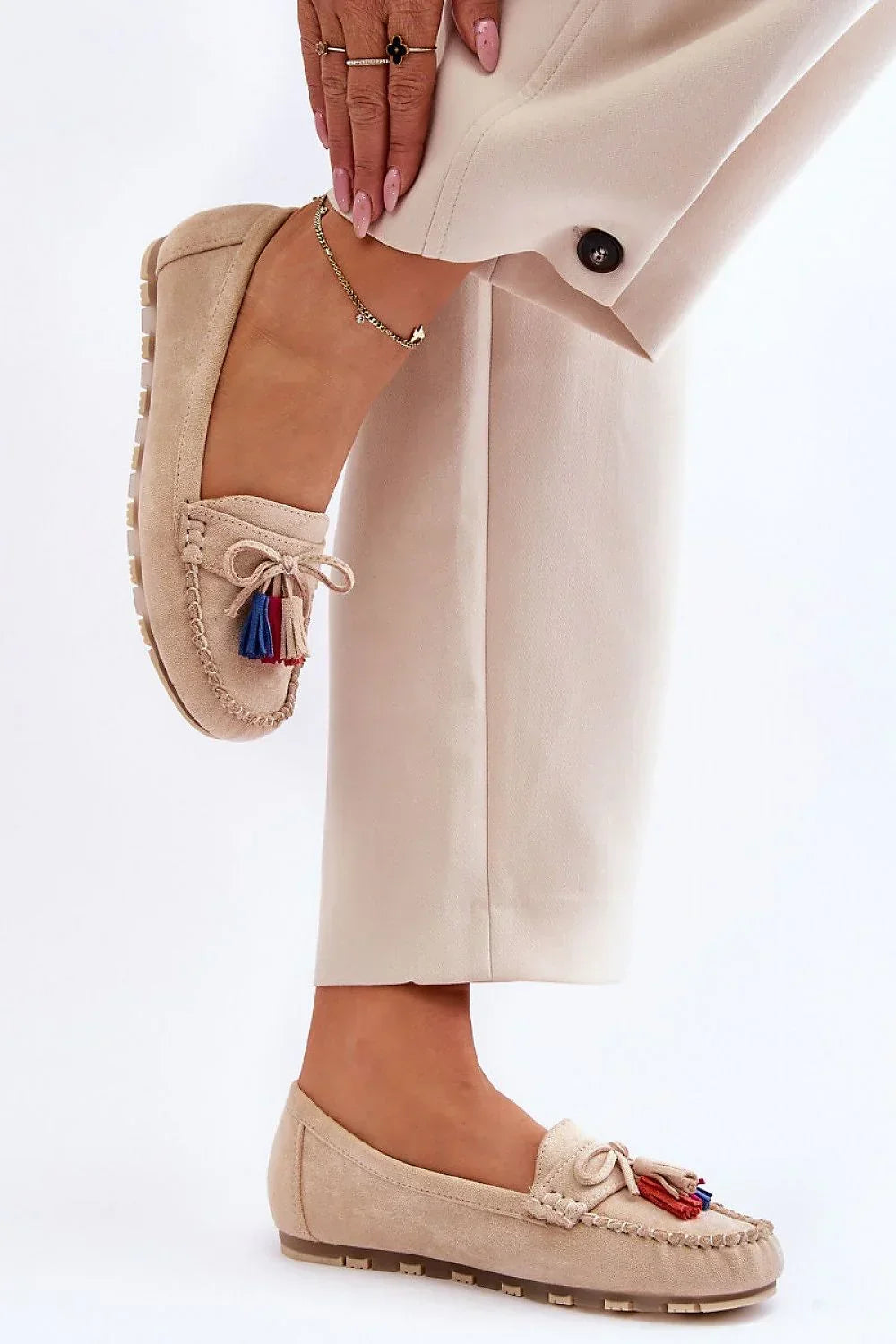 Women’s eco suede tassel driving moccasin loafers, lightweight flat women’s driving shoes with leather insole