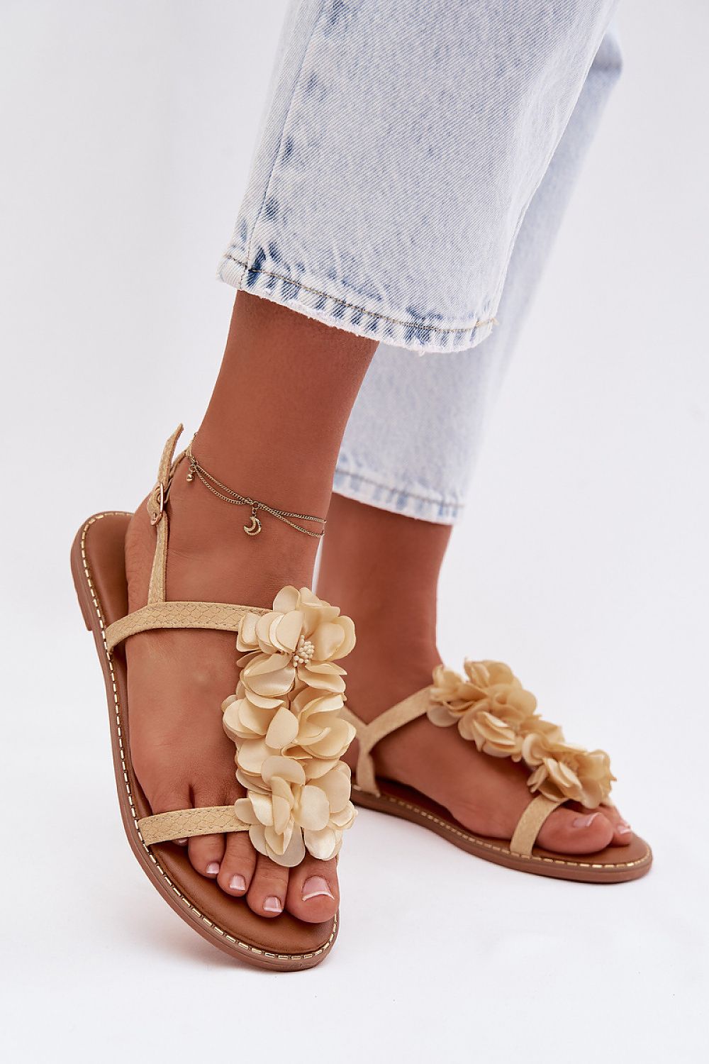 Women’s Floral Buckle Flat Sandals-Women's Sandals-LeStyleParfait