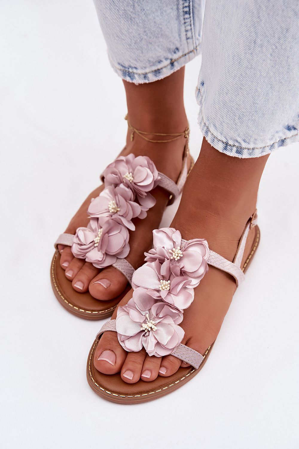 Women’s Floral Buckle Flat Sandals-Women's Sandals-LeStyleParfait