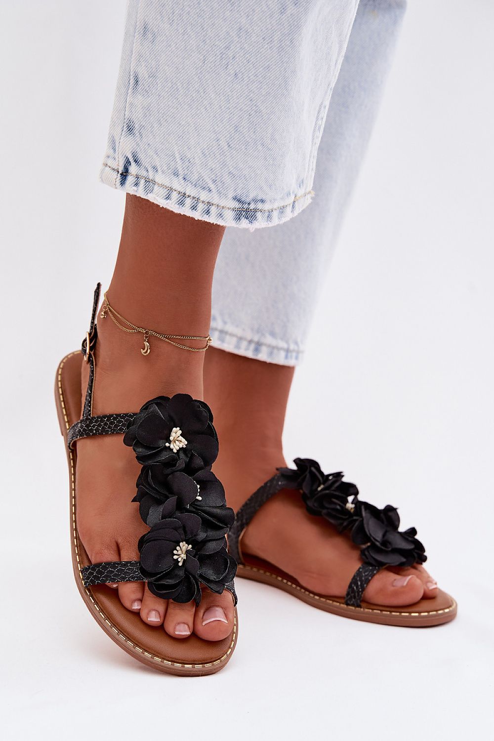 Women’s Floral Buckle Flat Sandals-Women's Sandals-LeStyleParfait