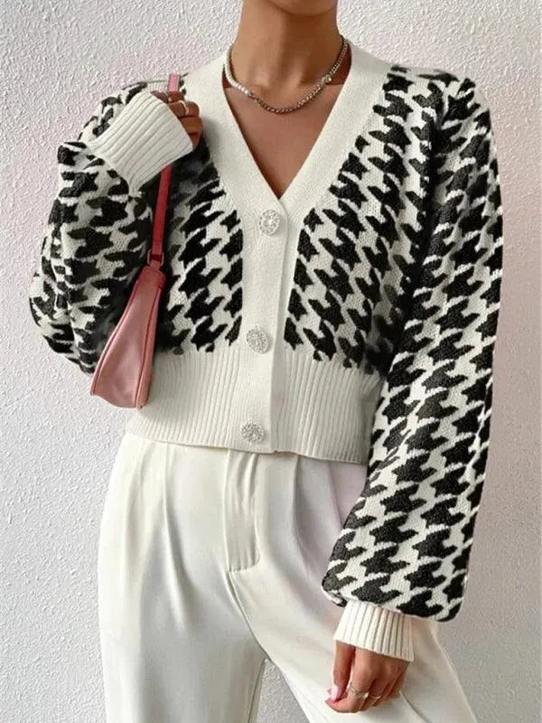 Women’s Houndstooth Cropped Cardigan Sweater – V-Neck