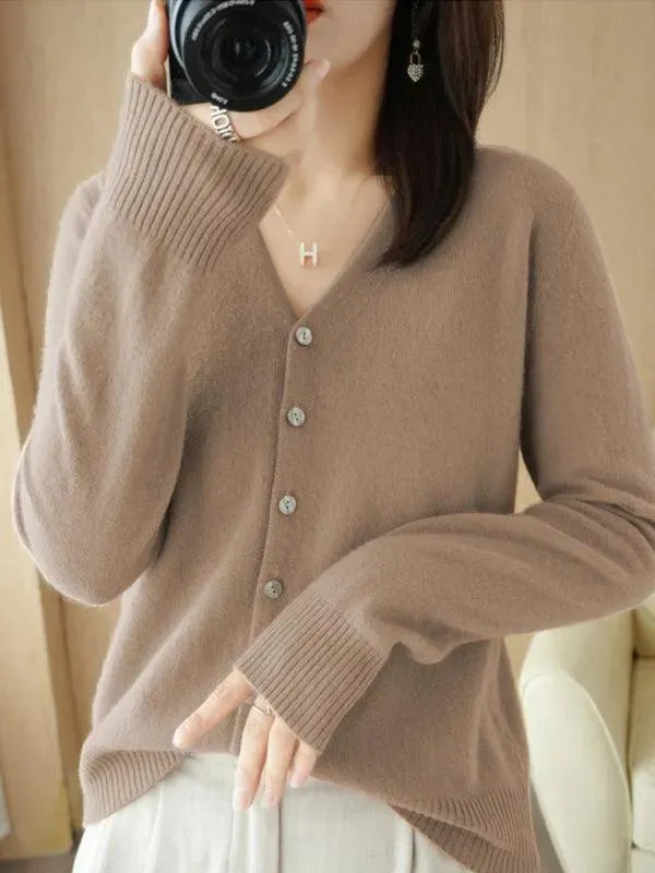 Women’s Short V-Neck Cardigan Sweater – Soft Knit All-Season