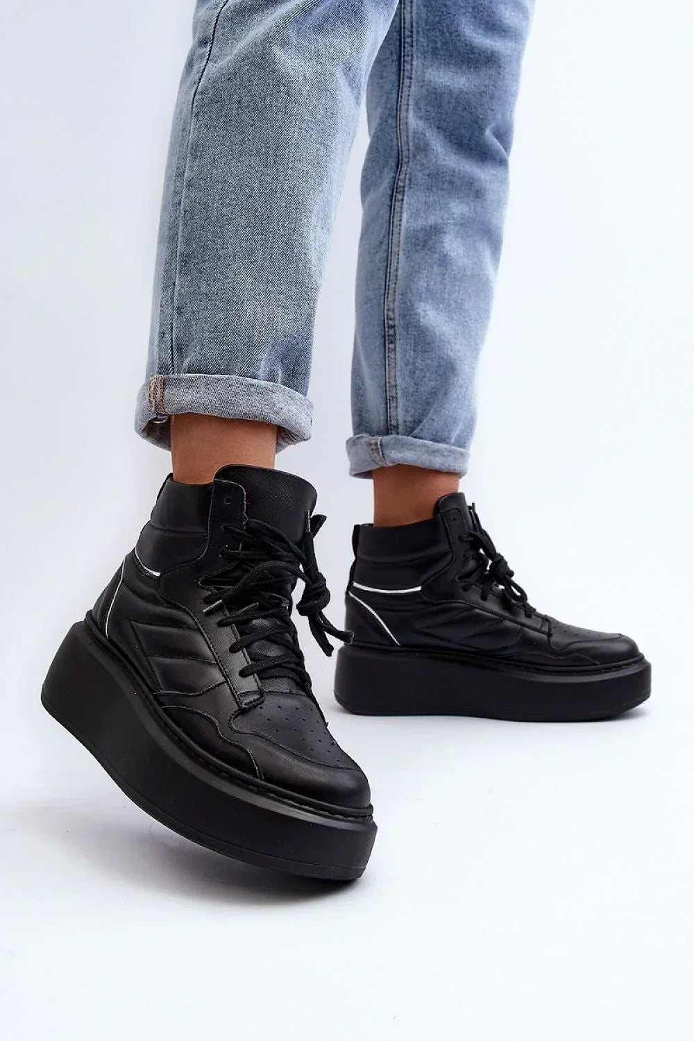 Women's Sneakers - High Tops Platform Sneakers Shoes