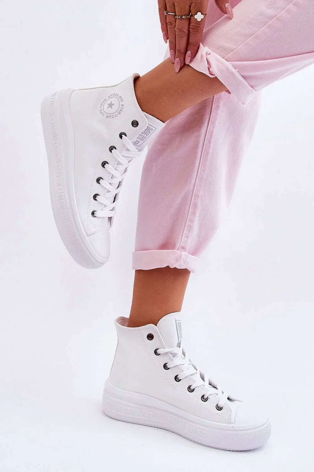 Women's Sneakers - High Tops Sneakers - Lace-Up All-Season Shoes