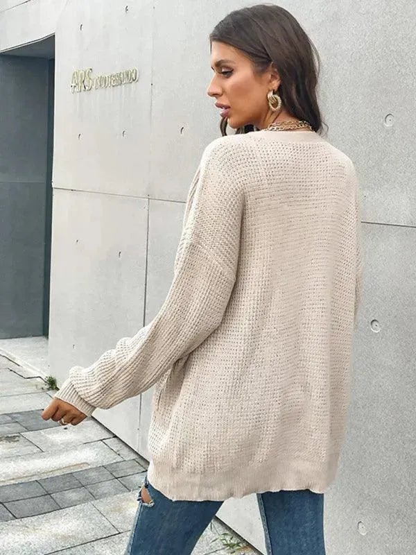 Women’s V-Neck Pocket Cardigan Sweater – Button Front Knit
