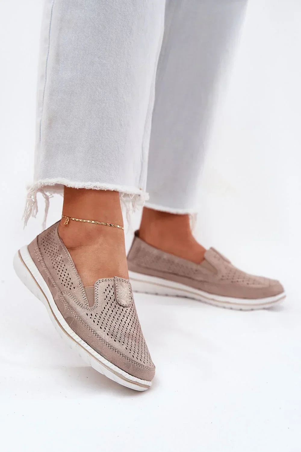 Women’s yellow breathable driving moccasin loafers, casual women’s driving loafers for spring–summer