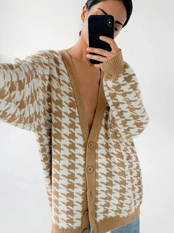 Women’s Houndstooth V-Neck Cardigan Sweater – Classic Pattern